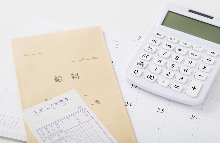 配管工事のお仕事を通して高収入を稼げる職場環境 | 前橋市で設備工事の求人なら実績豊富な株式会社丸拓設備工業